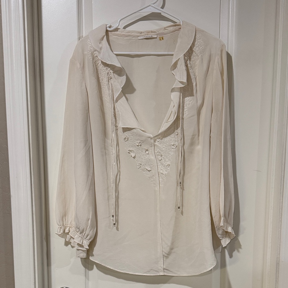 Tahari Ivory Blouse with Delicate Lace